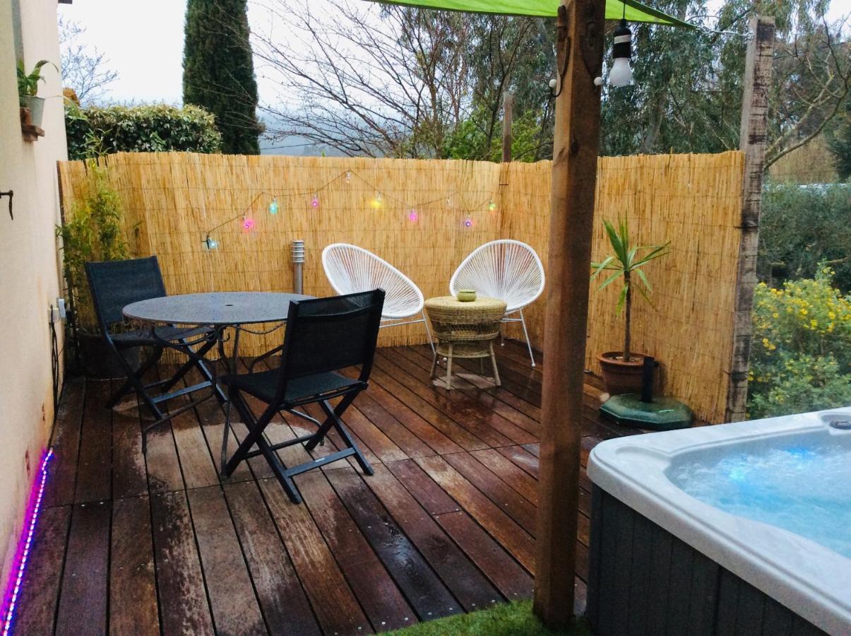 L'Oustaou B&B Piscine & Spa Besse-sur-Issole Экстерьер фото