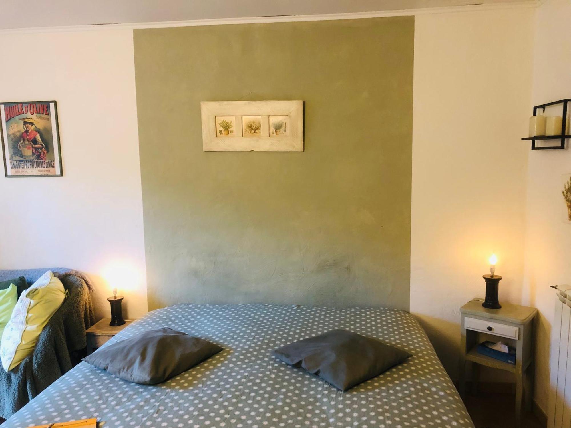 L'Oustaou B&B Piscine & Spa Besse-sur-Issole Экстерьер фото